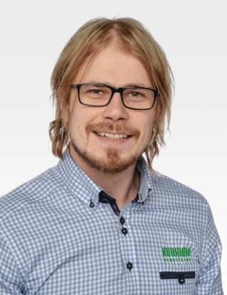 Kuusamo-myyjä-Nikolaus-Määttä